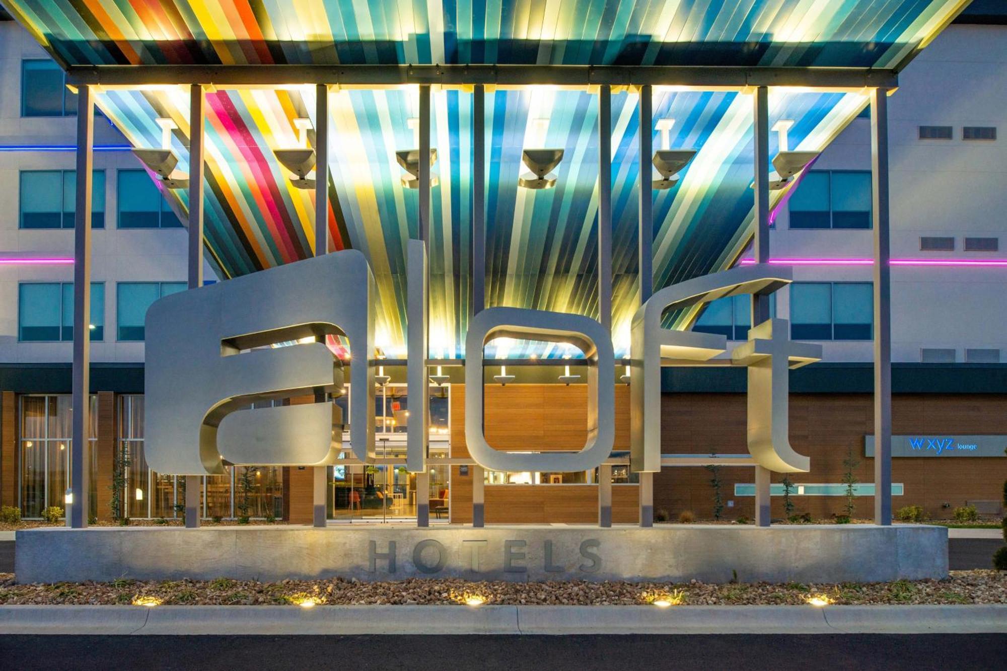 Aloft North Kansas City Exterior foto